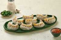 Handcrafted Chicken Schezwan Dumplings / Momos - Pack of 8 (185g)