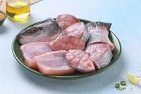 Classic Rohu / Rui (900g-1kg size Fish) - Curry Cut with Head & Tail (Final weight 600g to 750g)