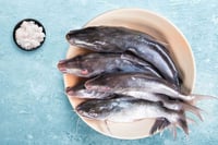 Small Aar / Premium Long Whiskered Catfish - Whole (70g to 150g) (480g to 550g Pack)