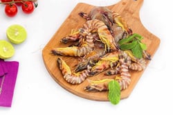 Jumbo Flower Tiger Shrimp - Whole (480g to 500g Pack)