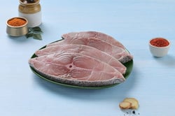 Black Pomfret / Karutha Avoli / Halwa Fish (700g to 3kg) / ಮಾಂಜಿ - Steaks (300g Pack)