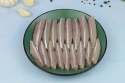Freshwater Anchovy / Kozhuva / Natholi/ Kachki / কাচকি (Whole) - Whole Cleaned (250g to 270g Pack)