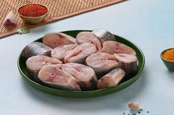 Garfish / Kola (Medium) - Curry Cut (May include head pieces)