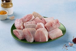Red Snapper / Chempalli / Rane (Large) - Skinless Curry cut (May include head pieces)