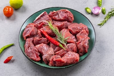 Red Meat Curry Cut Boneless (IN) - Pack of (480g to 500g)