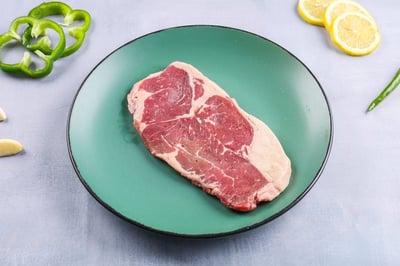 Black Angus Striploin Steak (AU) - Pack of 220g