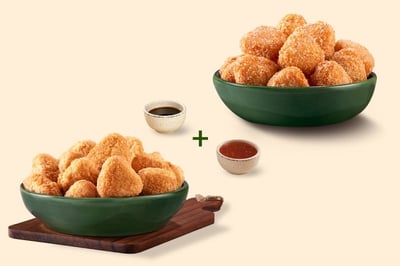 Combo: (Crunchy Chicken Nuggets 270g + Cheese Corn Nuggets 270g)