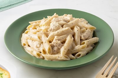 Chicken Alfredo Penne Rigate - Heat & Eat (300g Pack)