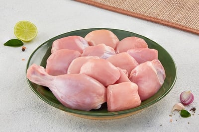 Premium Tender and Antibiotic-residue-free Chicken - Curry Cut (Skinless)