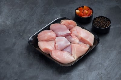 Premium Antibiotic-residue-free Chicken Thigh Curry Cut (Skinless) - 380g to 400g Pack