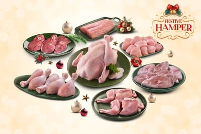 Festive Hamper Grand: ( Premium Chicken Dressed with Skin Whole 1.1kg + Goat Leg Steaks 380g + Seer Fish Steaks 400g + Premium Chicken Drumsticks Pack of 5 + Quail Skinless Pack of 2 + Indian Baasa Boneless Fillet 480g + 500g Premium Boneless Chicken Cube