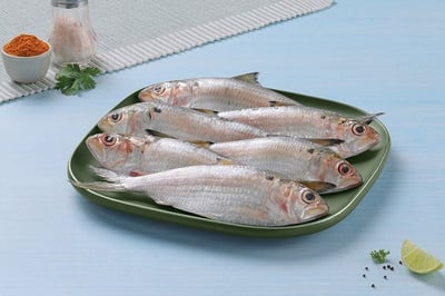 Greenbacks / Scaled sardine / Kanna Mathi - Curry Cut (480g to 500g Pack)