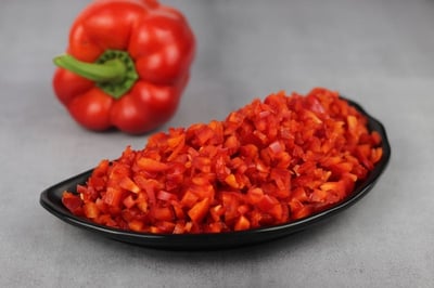All Day Convenience - Capsicum Red Chopped Pack of (200g to 220g)