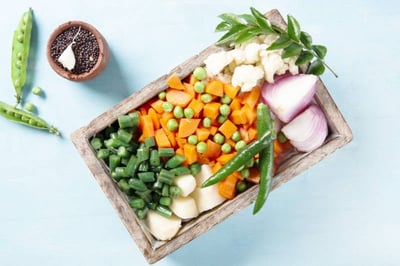 Vegetable Kurma Cut Vegetable Mix - 500g Pack (Ozone Washed)