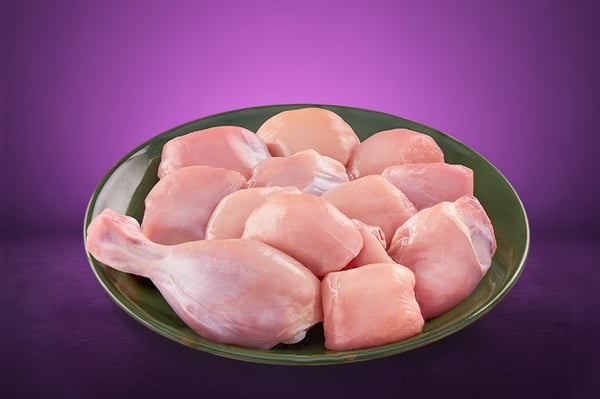 Select Tender and Antibiotic-residue-free Chicken Skinless Curry Cut (480g to 500g Pack)