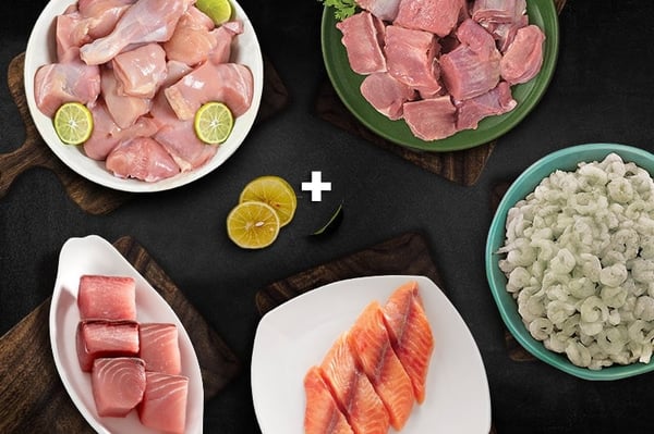 Jumbo Combo: (980g Premium Chicken Skinless Curry Cut + 480g Premium Goat Curry Cut + 480g Baasa Boneless Fillet + 400g Seer / Surmai / Neymeen Steaks + 480g Small Cleaned Prawns)