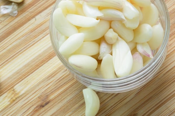 Garlic Peeled - 100g Pack