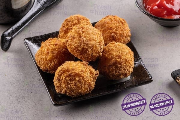 Parmesan Risotto Balls / كرات روزيتو بالطماطم وجبن بارميزان