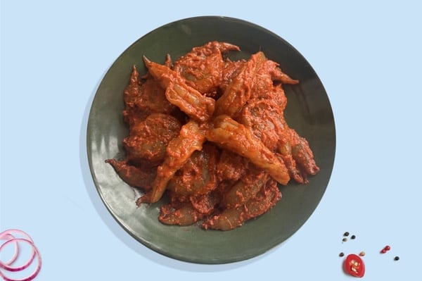 Indian Prawns / Venami / Vannamei /  Jhinga / Chemmin  (40+ Count/kg) - Freshly Marinated, Peeled & Deveined (250g Pack)