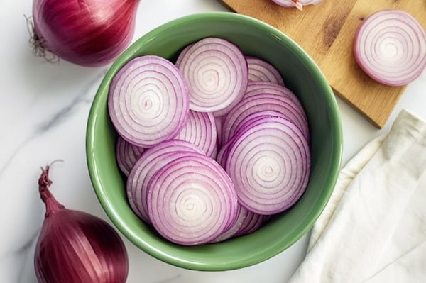 Onion - Sliced (200g Pack)