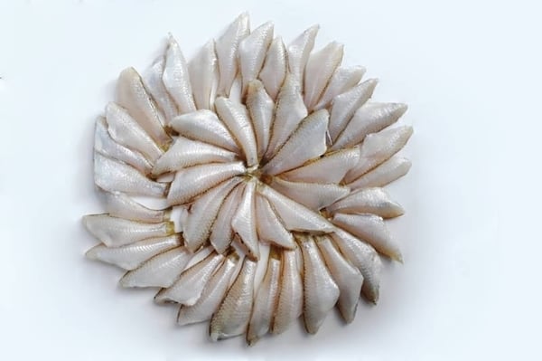 White Sardine / Veloori / Silver Fish / White Fish - Whole cleaned (480g to 500g Pack)