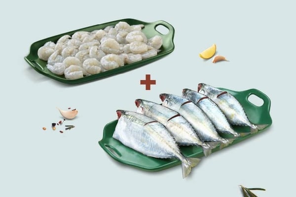 Combo: (White Prawns/Jhinga (30+ Count/kg) (PD) 300g + Mackerel/Ayala (10 to 14 Count/kg) Curry Cut 480g)