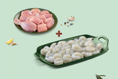 Combo: (Premium Chicken Skinless Curry Cut 480g + White Prawns/Jhinga PD (30 to 40 Count) 300g)