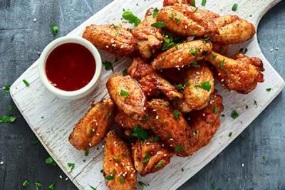 Gourmet Chicken Wings - Hot & Spicy Flavour - Pack of 300g+ (3 to 4pcs)