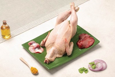 Classic Tender & Antibiotic-residue-free Chicken (size 1kg) - Whole With Skin (1kg Pack, with Liver, Gizzard & Neck)