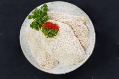Chicken Schnitzel with Herby Tomato Sauce - Pack