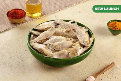 Dry White Sardine / Veloori Whole (Salted) - 100g Pack