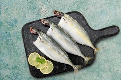 Mackerel / Ayala / Bangda / Aylai / ಬಂಗಡೆ (3 to 5 Count/kg) - Whole Cleaned (includes partial head pieces)