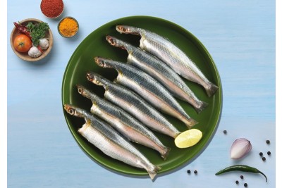 Premium Sardine / Mathi - Cleaned With Partial Head (280g to 300g Pack)