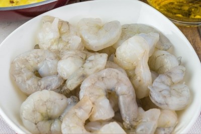 Scampi / Attukonchu / Golda Chingdi - Peeled and deveined (PD) (240g to 260g pack)