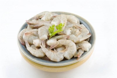 Indian Prawns / Venami / Vannamei / Jhinga / Chemmin (10+ Count/kg) - Tail on (Peeled, Undeveined, With tail)
