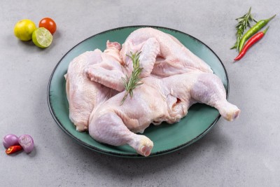 Premium Antibiotic-residue-free Chicken (Tender & tastier than local market) - With Skin Whole Chicken BBQ Cut