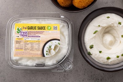 Fresh Garlic Sauce (Toum)